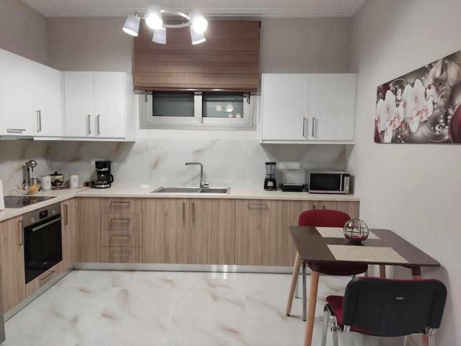 Ebony And Ivory Suites 多西亚 外观 照片